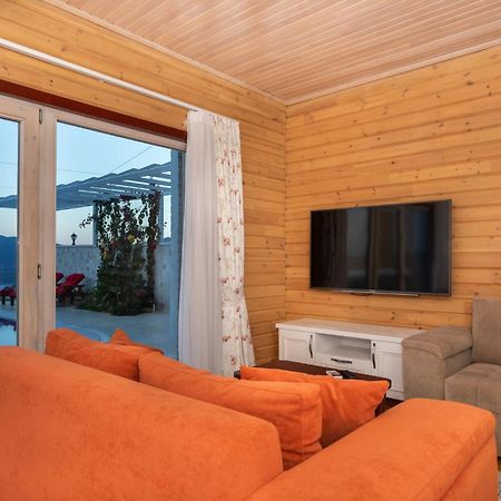 Villa Lucida - Kalkan Hills - Exclusive Villas With Private Pool And Majestic Sea Views ภายนอก รูปภาพ
